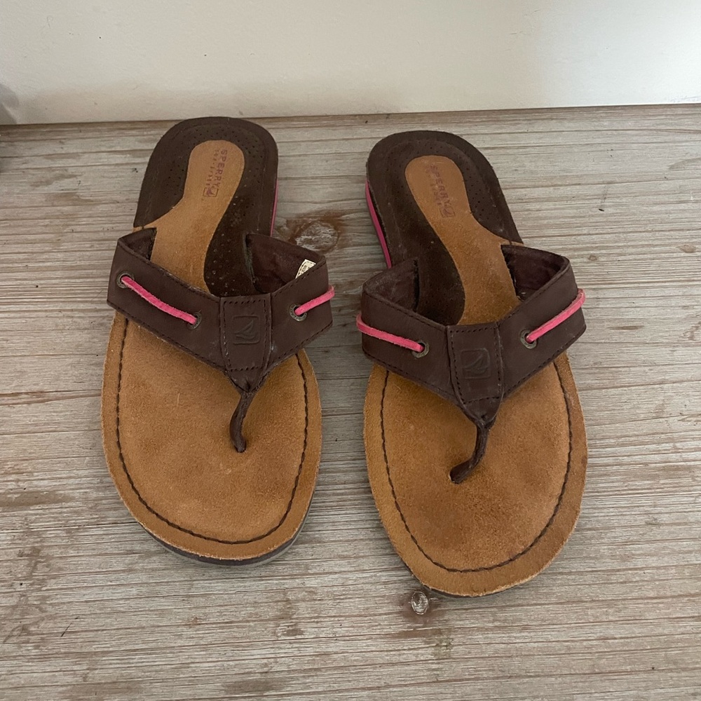 Sperry Flip Flops